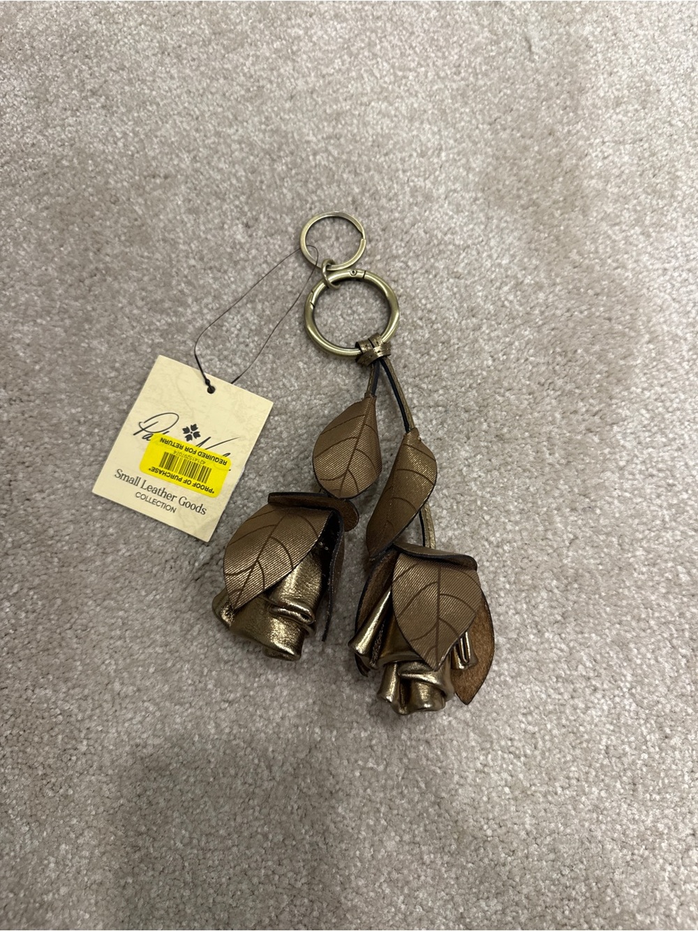 NWT Patricia Nash Laced Rose Bag Charm in Antique Gold - Picture 3 of 3